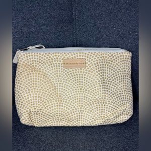 Ecobeauty Australia make up and/or jewelry bag